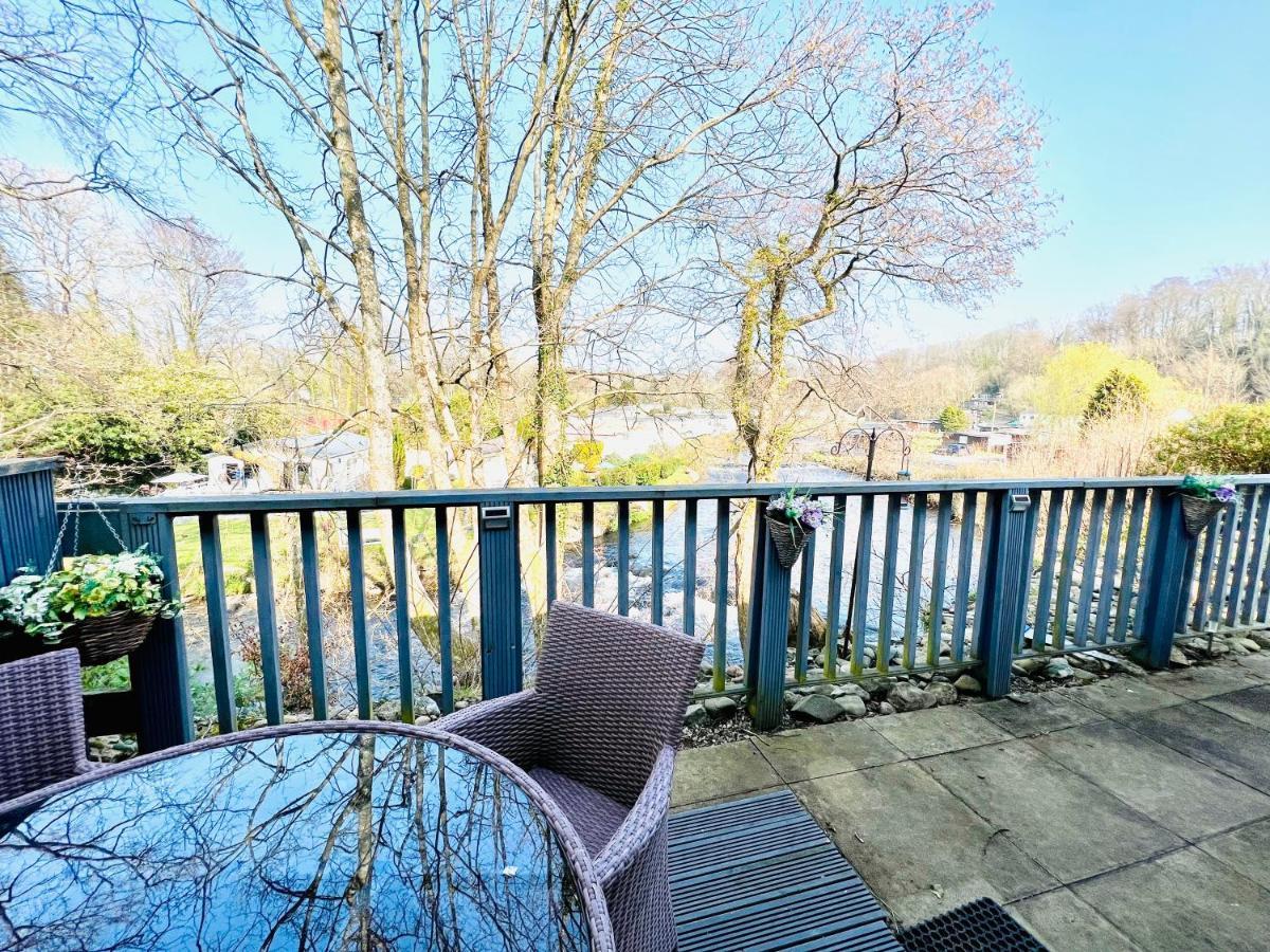 18 River View Chalet-Glan Gwna Holiday Park Caernarfon Bagian luar foto